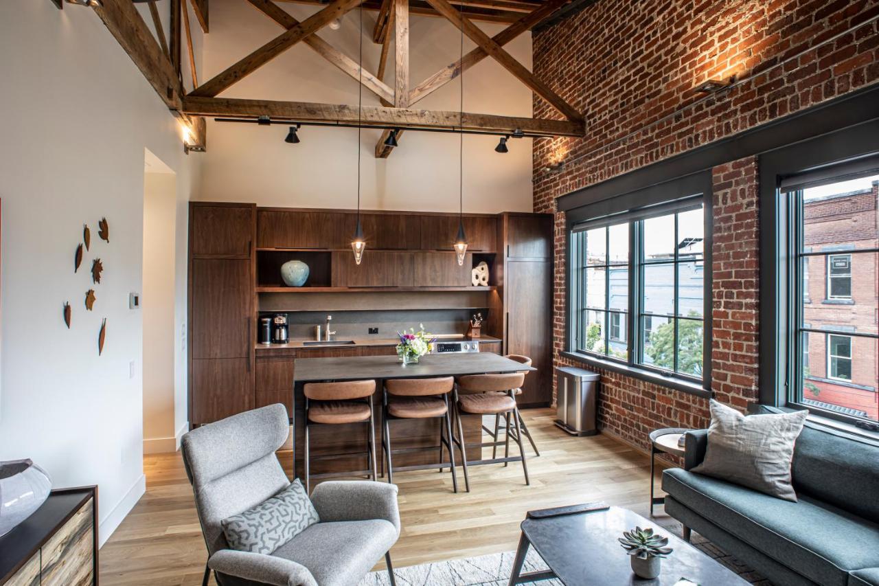 Elevation Lofts Hotel Asheville Exterior photo